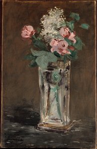 Fiori in un vaso di cristallo