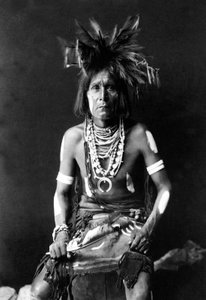 Sacerdote del Serpente da Edward Sheriff Curtis