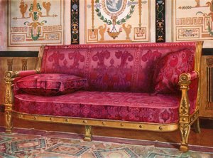 Divano intagliato e dorato coperto in broccato di rose di Lione da Edwin John Foley