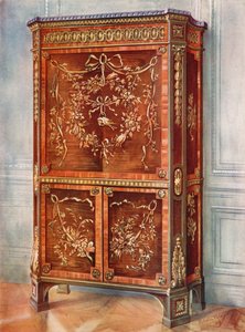 Secretaire a ribalta intarsiato con montature in bronzo dorato di sicomoro, tulipier, bois de rose, agrifoglio e altri legni naturali e tinti