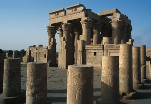 Veduta del Tempio Doppio Romano e Tolemaico di Sobek e Haroeris sul Nilo da Egyptian