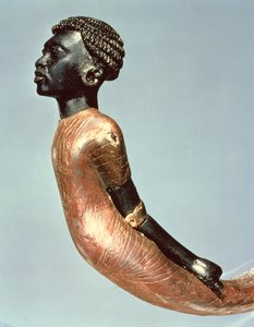 Figura di un uomo africano dalla fine di un bastone cerimoniale, dalla tomba di Tutankhamon (c.1370-52 a.C.) Nuovo Regno (legno ed ebano)