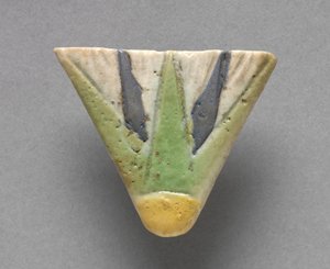 Terminale di collana a fiore di loto, c.1391-1337 a.C. da Egyptian 18th Dynasty