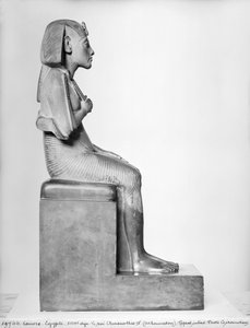 Statua seduta di Amenofi IV (Akhenaton), Nuovo Regno, c.1375-1354 a.C. (steatite) da Egyptian 18th Dynasty