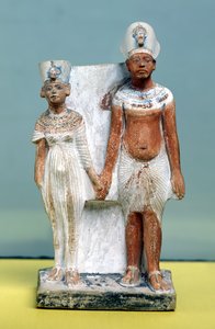 Statuetta di Amenofi IV (Akhenaton) e Nefertiti, da Tell el-Amarna, Periodo Amarniano, Nuovo Regno, 1353-1337 a.C.