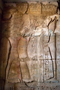 Arte egizia antica: bassorilievo del portico del tempio di Sethi I da Egyptian 19th Dynasty