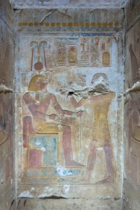 Rilievo colorato, tempio di Seti I, Abido, Egitto da Egyptian 19th Dynasty