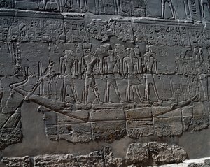 Barca funeraria, dettaglio delle scene di offerte agli dei, rilievo, pareti interne della Grande Sala Ipostila, complesso templare di Karnak (Patrimonio dell