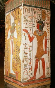 Pilastro raffigurante Osiride e un sacerdote che indossa una pelle di pantera, dalla Tomba di Nefertari, Nuovo Regno da Egyptian 19th Dynasty