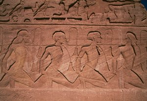 Prigionieri del Nord, bassorilievo alla base dei giganti del Grande Tempio di Ramesse II, Abu Simbel