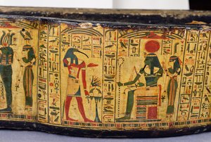 Dettaglio della base esterna del sarcofago della mummia di Nesyamun, possibilmente trovato a Deir El-Bahri, Nuovo Regno, c.1100 a.C. da Egyptian 20th Dynasty