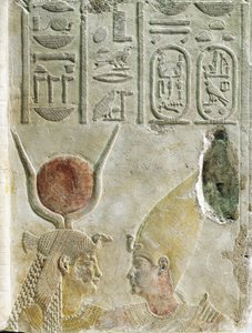 Il re Nectanebo II (360-343 a.C.) accolto dalla dea Iside, rilievo in calcare dipinto da Egyptian 30th Dynasty