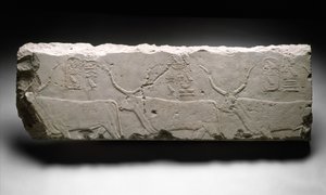 Frammento di rilievo con il bestiame del re Khufu, c.2535