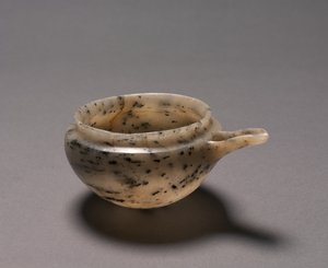 Ciotola con beccuccio, c.3573-2454 a.C. da Egyptian 4th Dynasty