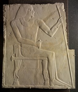 Rilievo di Nyankhnesut seduto, da Saqqara, c.2311-2281 a.C. da Egyptian 6th Dynasty