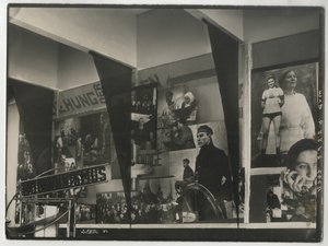 Interno del padiglione sovietico alla Mostra Internazionale della Stampa, Colonia
