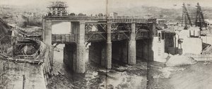 Centrale idroelettrica di Rioni. Illustrazione da L