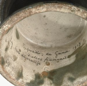 Ciotola, Esposizione di Gand (dettaglio) da Emile Lenoble