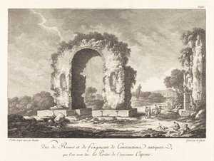 Veduta di rovine e frammenti di costruzione antica...dell
