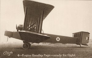 Aereo Handley Page a 4 motori, pronto per il volo da English Photographer