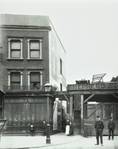 68 Bermondsey New Road: elevazione anteriore, Londra, 1898 da English Photographer