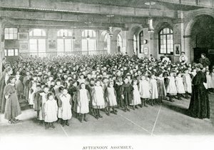 Assemblea pomeridiana, c.1900 da English Photographer