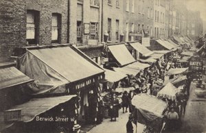 Berwick Street, W da English Photographer