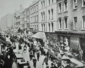 Mercato di Brick Lane, Brick Lane: vista generale, 1895 da English Photographer