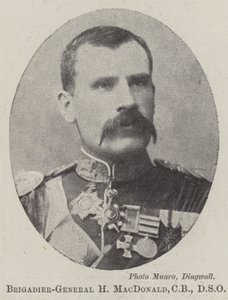 Brigadiere Generale H MacDonald, CB, DSO da English Photographer