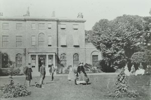 Broomwood House, Broomwood Road: elevazione posteriore, Londra, 1890