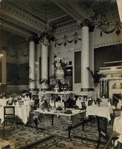 Cecil Hotel, Londra, sala da pranzo da English Photographer