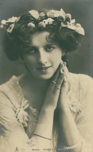 Celebrità del palcoscenico: Miss Mabel Hirst, c.1903-08 da English Photographer