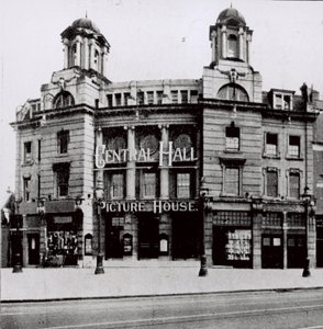 Central Hall Picture House, Bromley Road, Catford da English Photographer