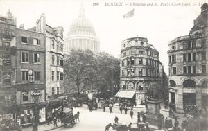 Cheapside e il cortile della Chiesa di St Paul da English Photographer