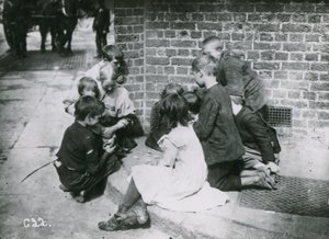 Povertà infantile, Londra da English Photographer