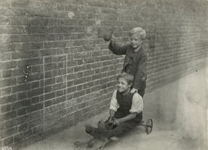 Povertà infantile, Londra da English Photographer