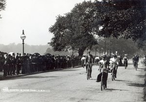 Ciclismo a Hyde Park, c.1910