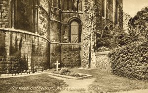 La Tomba di Edith Cavell, Cattedrale di Norwich, Norfolk da English Photographer