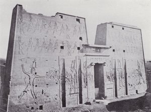Egitto: Pilone del Tempio di Edfu da English Photographer