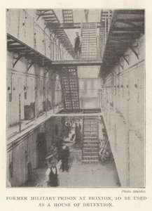 Ex prigione militare a Brixton, da utilizzare come casa di detenzione da English Photographer