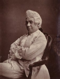 G. W. Anson (come Sir Howard Jelly)