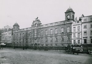 Vista generale della Northumberland House da English Photographer