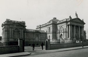 Vista generale della Tate Gallery da English Photographer