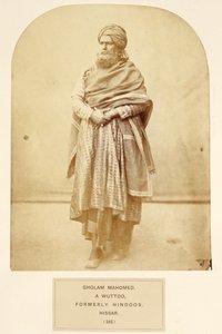 Gholam Mahomed, un Wuttoo, ex Hindoo, Hissar, da The People of India, di J. Forbes Watson, pubblicato nel 1868 da English Photographer
