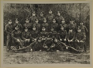 Ritratto di gruppo, probabilmente la Leicestershire Royal Horse Artillery, 1914-15