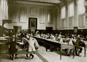 In una grande scuola pubblica: Cheltenham da English Photographer