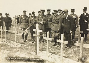 Re Giorgio V al cimitero, Passchendaele da English Photographer