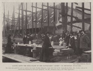 Posa della piastra di chiglia della nave da battaglia Queen nel cantiere navale di Devonport da English Photographer