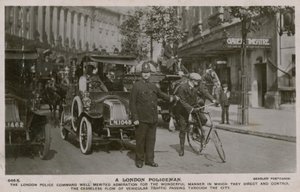 Poliziotto di Londra. Cartolina inviata il 4 luglio 1913. da English Photographer