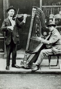 Musicisti di strada a Londra da English Photographer